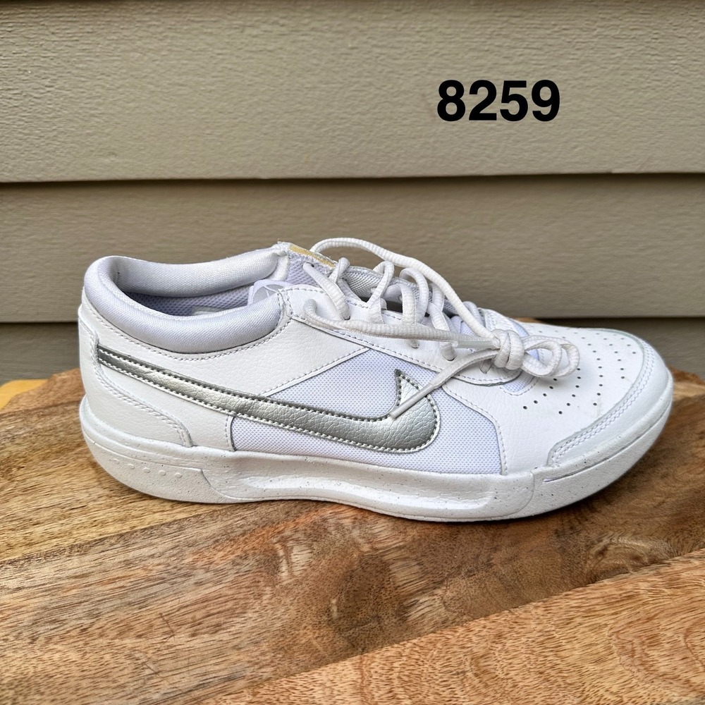 Nike Zoom Court Lite 3 Tennis Shoes Sneakers Womens Size 8 DH1042 101 White